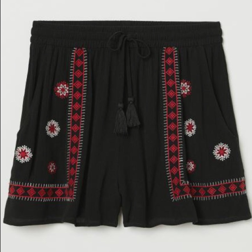 Divided By H&M Shorts - Picture 4 of 5